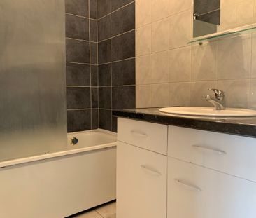 Location Appartement 1 pièce 31m² AIX EN PROVENCE 13100 - Photo 3