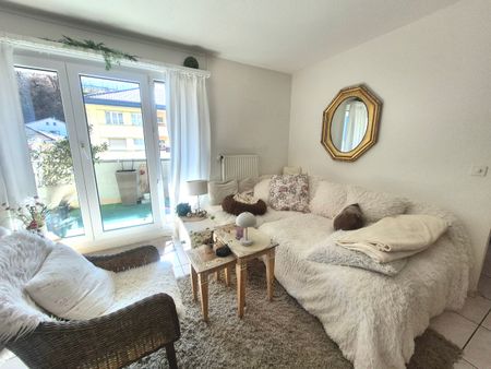 A LOUER - SPACIEUX STUDIO A SIERRE - Photo 5