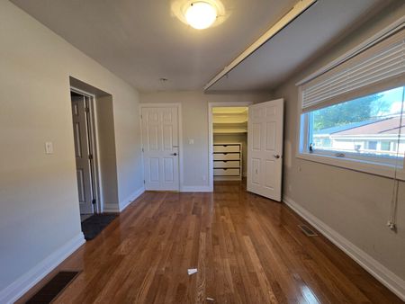 For Lease - 66 Portsdown Road Unit# Main, Toronto, Ontario - Photo 2