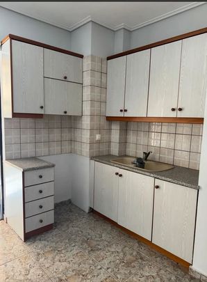 Διαμέρισμα για ενοικίαση Αγία Σοφία (Πάτρα) - Photo 1