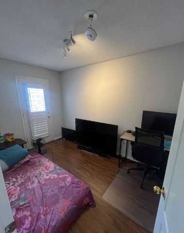 For Lease - 6912 Buttle Station Place, Mississauga, Ontario - Photo 5