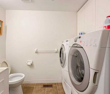 For Lease - 32 Red Haven Drive, Grimsby, Ontario - Photo 2