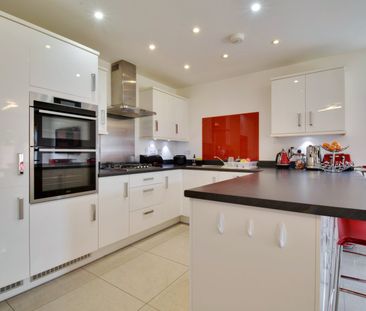 4 bedroom house to rent - Photo 5