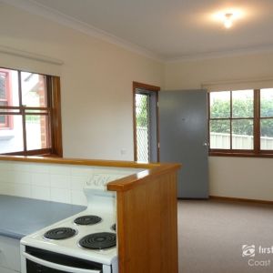 Handy & Convenient - Photo 2