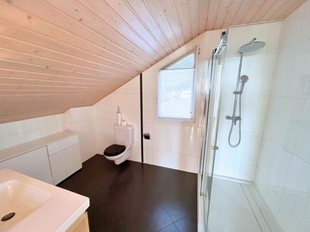 Quiet villa just a stone’s throw from amenities! - Photo 5