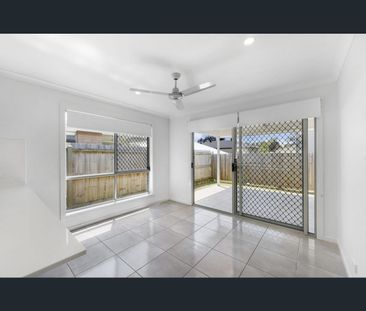 307 Lakeside Avenue, Springfield Lakes, Qld 4300 - Photo 1
