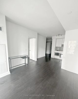 99 Broadway Avenue #911 - Photo 1