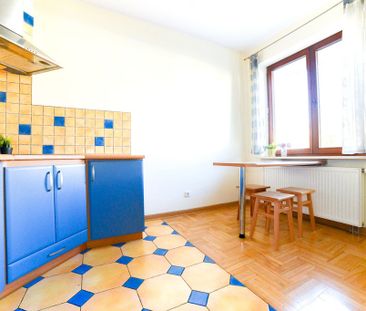 Ursynów, ul. Wilhelma Konrada Roentgena - Photo 2