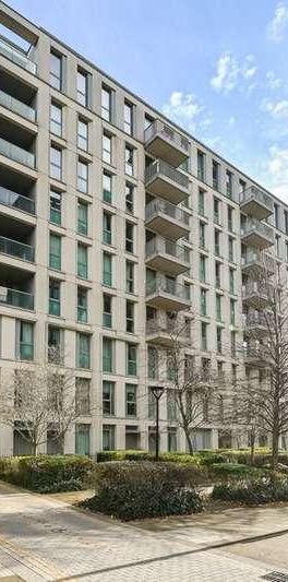 De Coubertin Street, East Village, Stratford, E20 - Photo 2