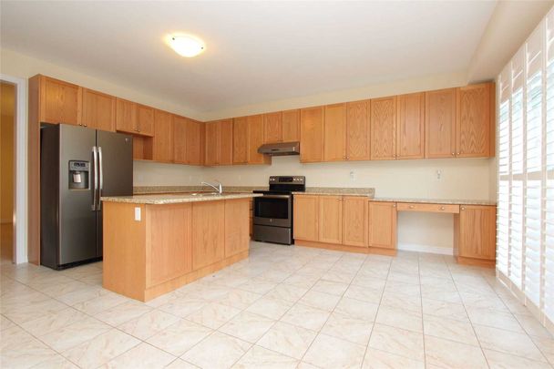 For Lease - 42 Barchard Street, Clarington, Ontario - Photo 1