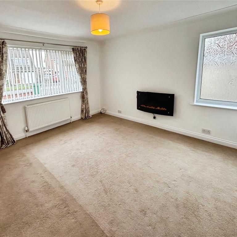 2 bedroom bungalow to rent - Photo 1