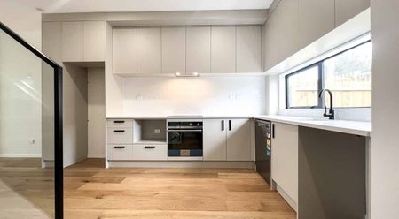 2 Bedrooms + Large Study - Photo 4