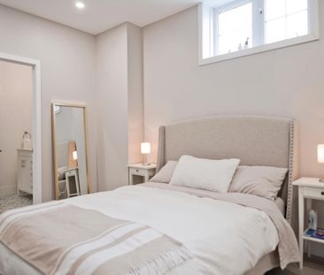 For Lease - 2421 Eighth Line, Oakville, Ontario - Photo 6