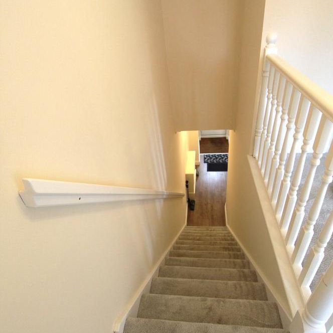 3 bedroom semi-detached house to rent - Photo 1