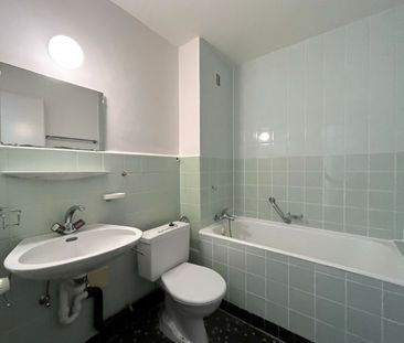 Large studio in Villeneuve - Photo 2