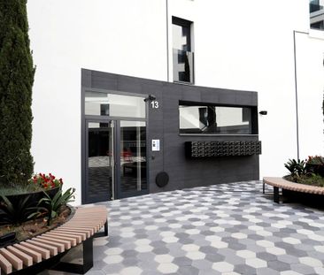 Piso de alquiler en Carrer de Coll I Pujol, 17, Centre - Photo 4