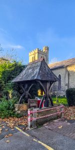 Crabbs Cottage, CM17, Old Harlow - Photo 3