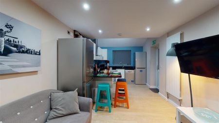 5 bedroom house to rent - Photo 2