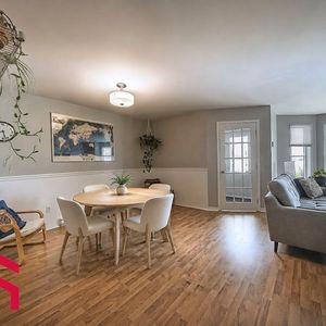 Appartement Saint-Basile-le-Grand À Louer - Photo 2