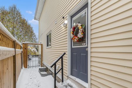 For Lease - 1665 Teakdale Avenue Unit# B, Orleans - Convent Glen and Area, Ontario - Photo 5