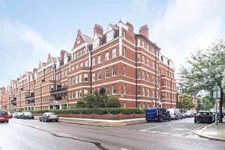 A beautifully presented two bedroom mansion block flat. - Photo 3