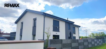 Pronájem bytu 2+kk v osobním vlastnictví 63 m², Čelákovice - Photo 4