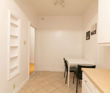 Lennox-Deacon — 1 Bedroom - unit 00B4 - Photo 2