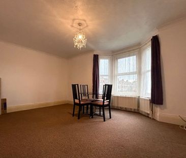 Northcourt Road, Worthing, BN14 1 bedroom flat to rent - Photo 2