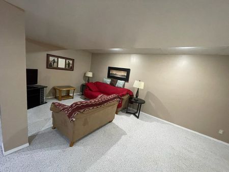 One room for rent - Photo 4