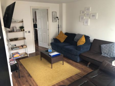 2 Bed End Terrace, Milligan Drive, EH16 - Photo 4