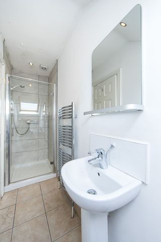 Station Parade, Headingley, Leeds - Photo 2