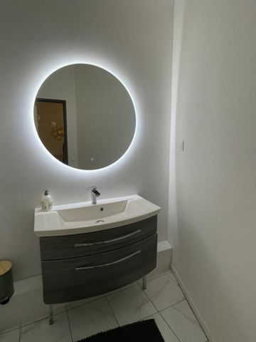 Location Appartement 3 pièces Meublé 81m² VILLENAVE D ORNON 33140 - Photo 3