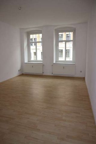 Balkon - EBK *** - gut geschnittener Wohn- und Schlafbereich - - Foto 2