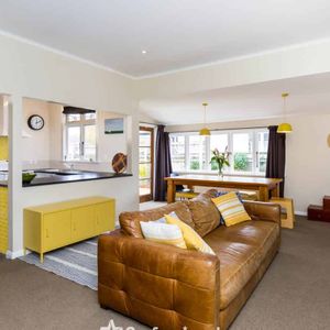 8 Melrose Street, Wallaceville - Photo 2