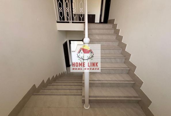 Spacious 5-Bedroom Villa for Rent - Photo 1