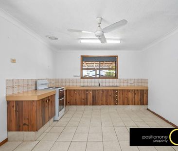 Freshly refurbished home less than 1km from the local state primary... - Photo 5