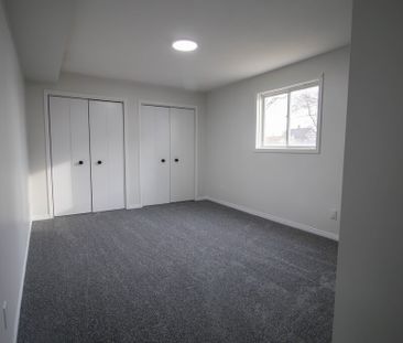 Bright & Updated 2-Bedroom Unit with Parking - Photo 2