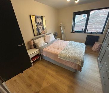 Apt 8, 1 Sussex Place, Belfast, BT2 8AL - Photo 6