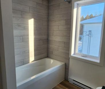 5 1/2 dans Triplex secteur Deauville - Photo 3