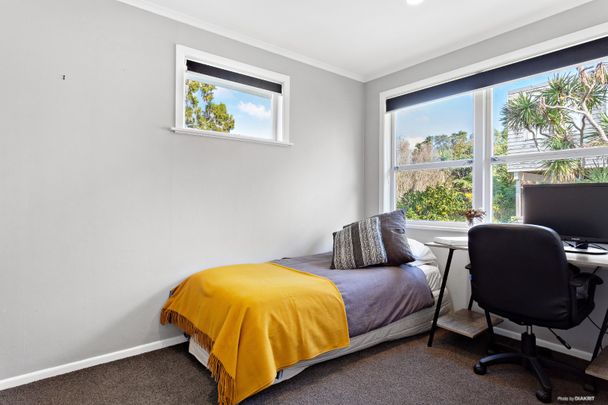 Birkenhead Bungalow * ELECTRICITY & WATER INCLUDED* - Photo 1