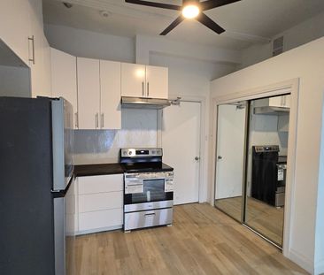 For Lease - 252 James Street Unit# 304, Hamilton, Ontario - Photo 1