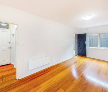 3/1A Gilbertson Street, Essendon - Photo 1