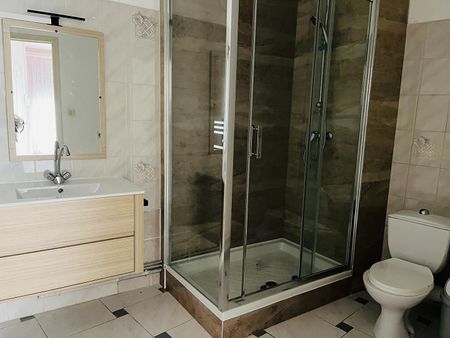 APPARTEMENT MEUBLE A LOUER A SAINT QUENTIN 02100. - Photo 5