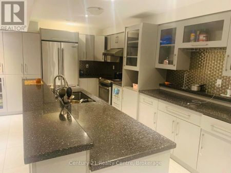 49 RISEBOROUGH DRIVE - Photo 3