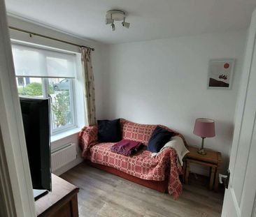 Fantastic 6-bedroom house share in a great location Room 1 (Downsta... - Photo 1