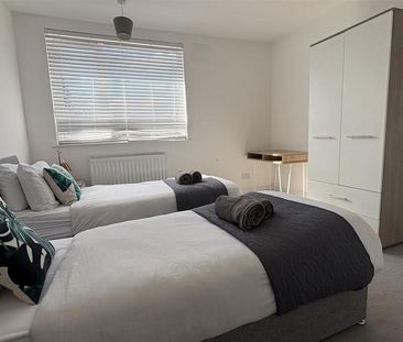 2 bedroom terraced house to rent - Photo 6