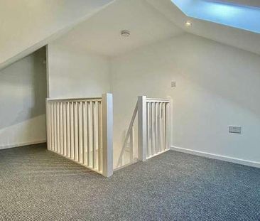 Rushden, NN10 - Photo 1