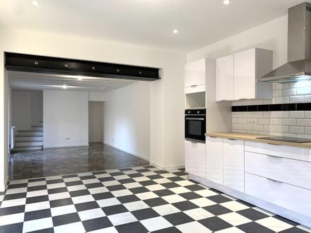 MAISON T5 A LOUER A ROANNE - BOULEVARD BARON DU MARAIS - Photo 5