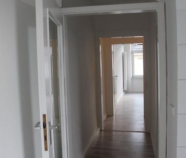 2-Zi-Wohnung im 3.OG Altbau in der Südstadt Karlsruhe - Photo 2