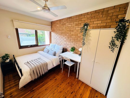 Strathfield South - Photo 1